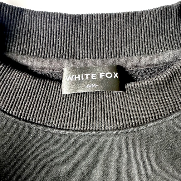 White Fox Sweater Women's S/M Black On Logo Print Crew Neck Project 5 - Picture 3 of 7